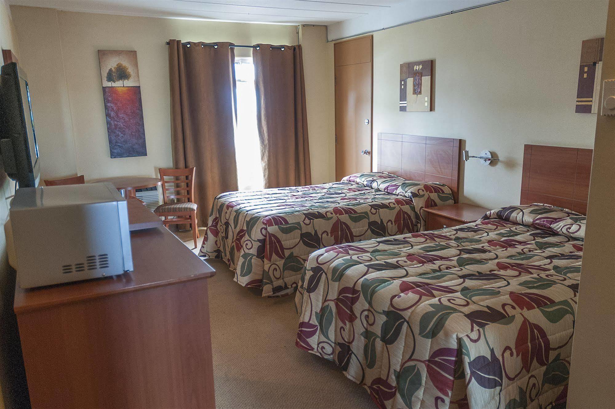 Motel Labarre Longueuil Eksteriør bilde