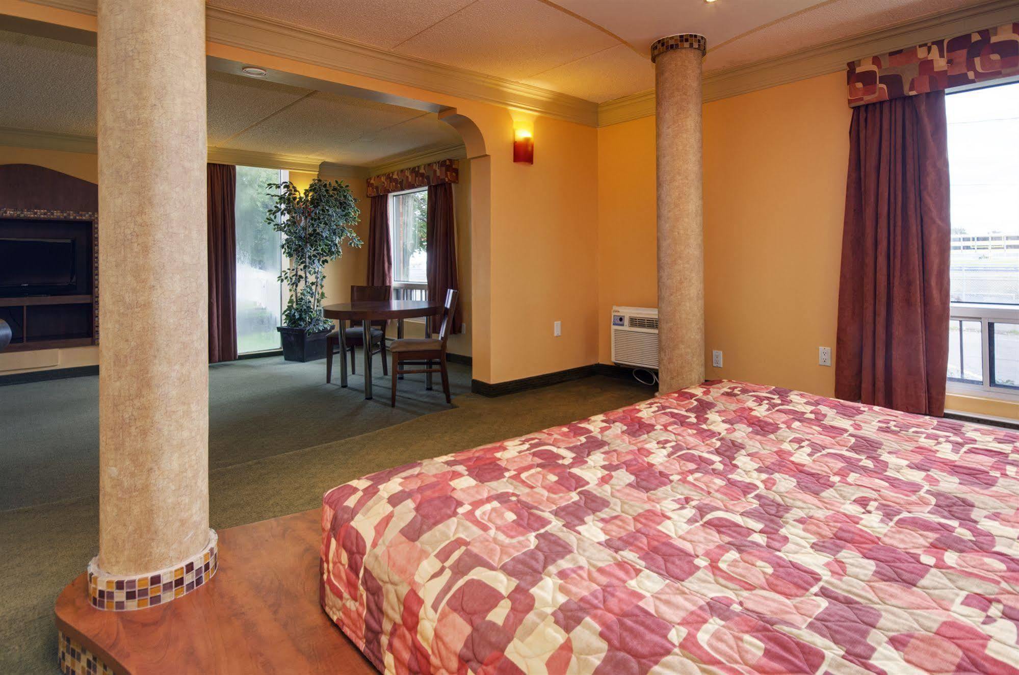 Motel Labarre Longueuil Eksteriør bilde